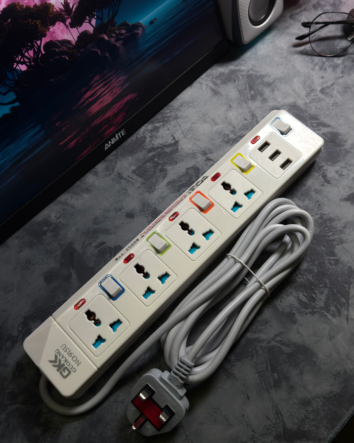 Socket Extension With USB Ports - Image 3