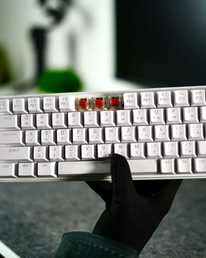 White Mechanical Arabic Keyboard 60% - Image 9