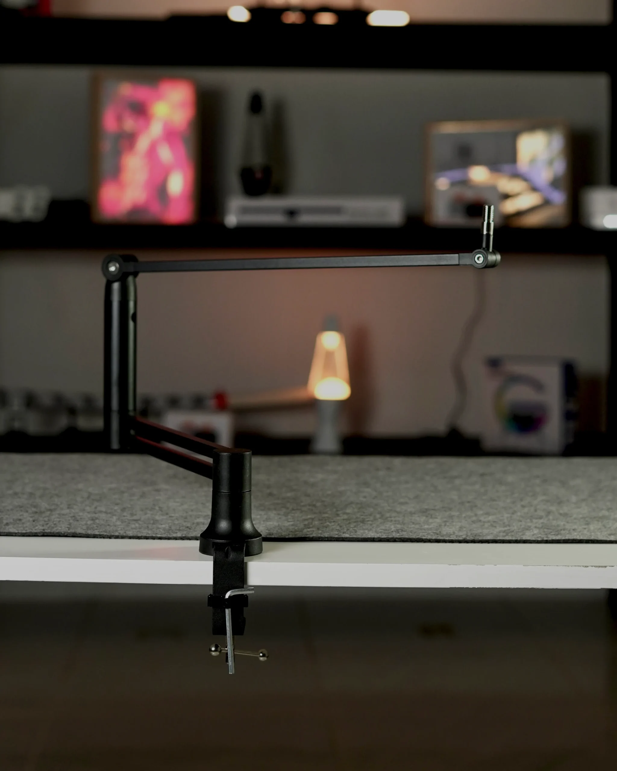 1_.png Horizontal Mic Stand - Image 1