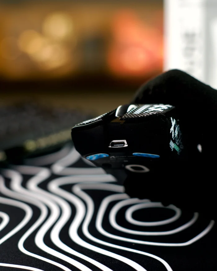 ATTACK SHARK R1 Wireless Gaming Mouse - Black - Image 2