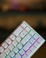 White Mechanical Arabic Keyboard 60% - Image 2