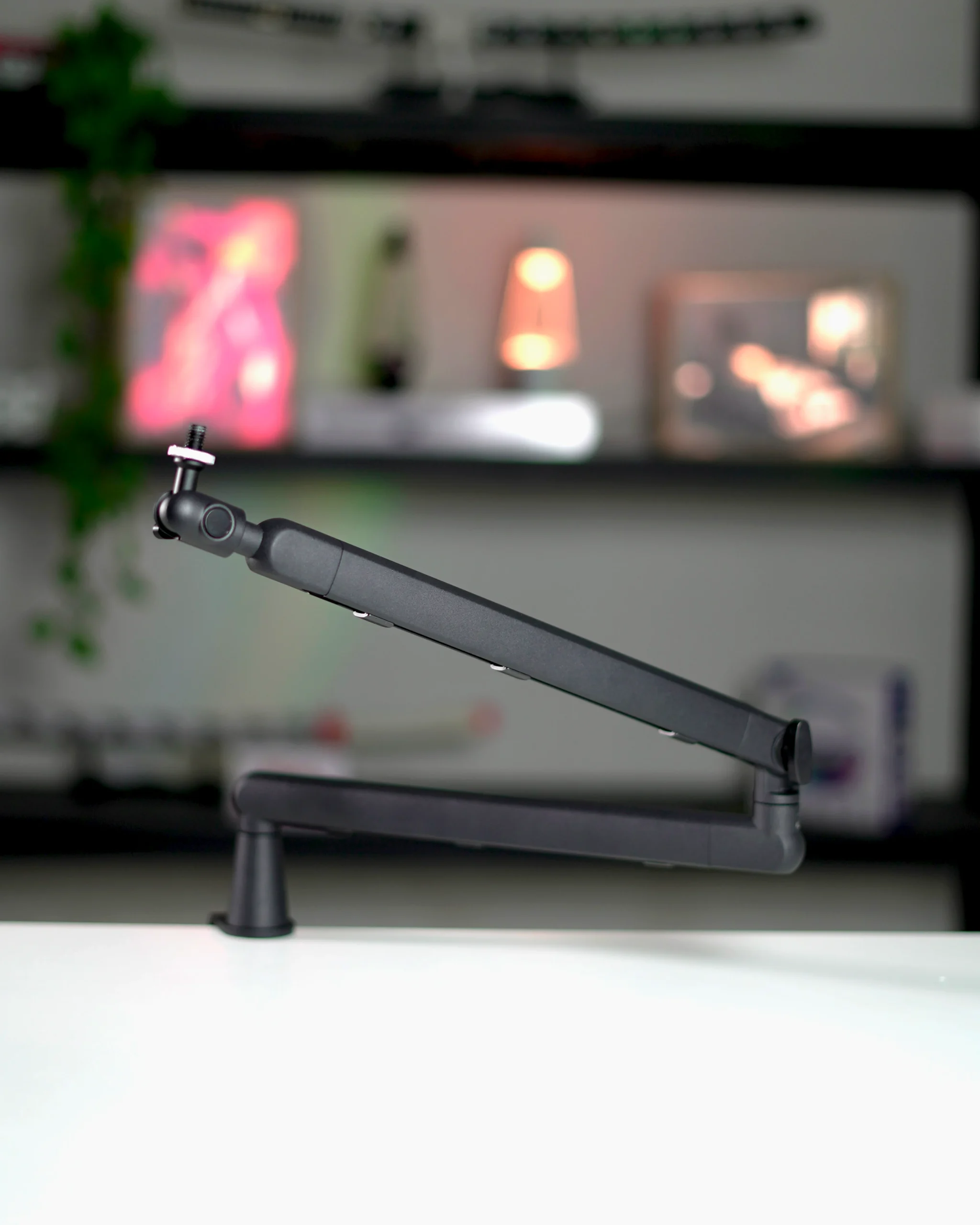 hiijzl4ifozw8hcdn32k SENBORAN Mic Stand - Black - Image 1