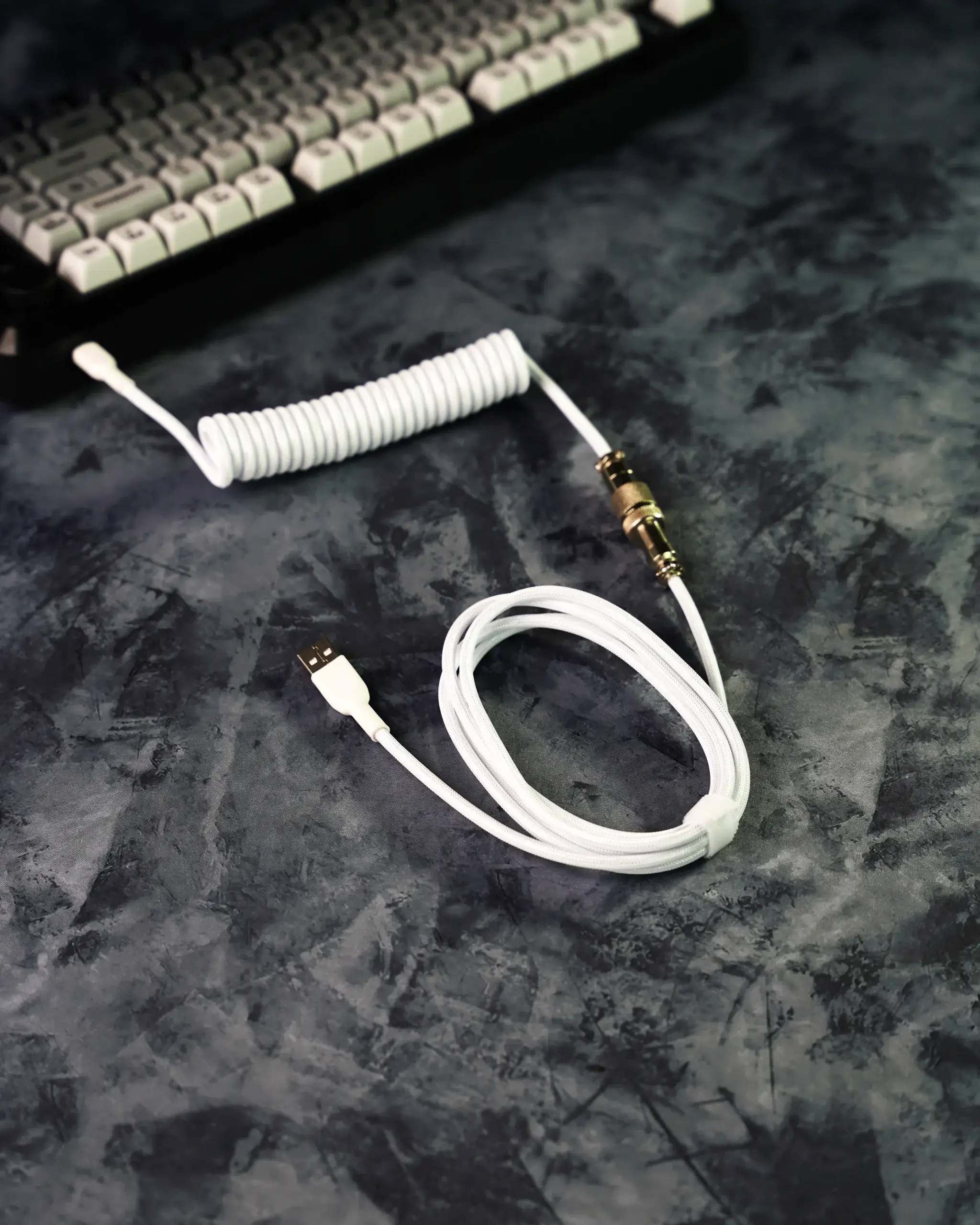 DSC07002 White Coiled Cable - Image 1