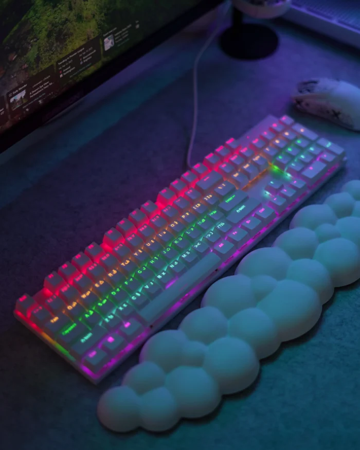 White Arabic Keycaps - Image 3