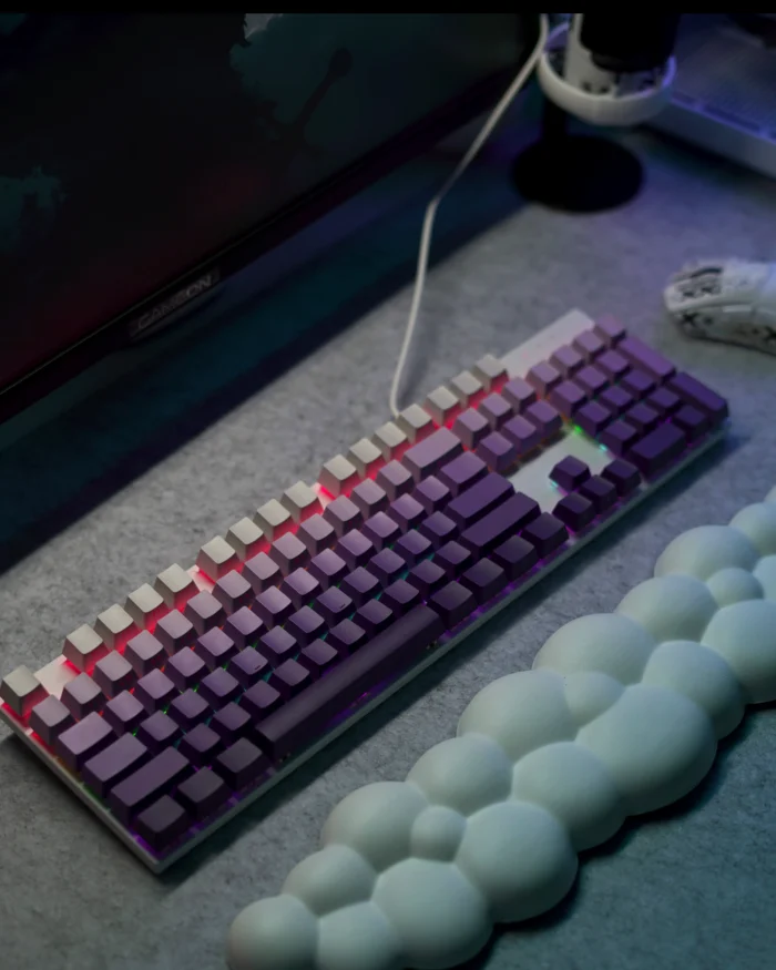 Purple Gradient Keycaps - Image 2